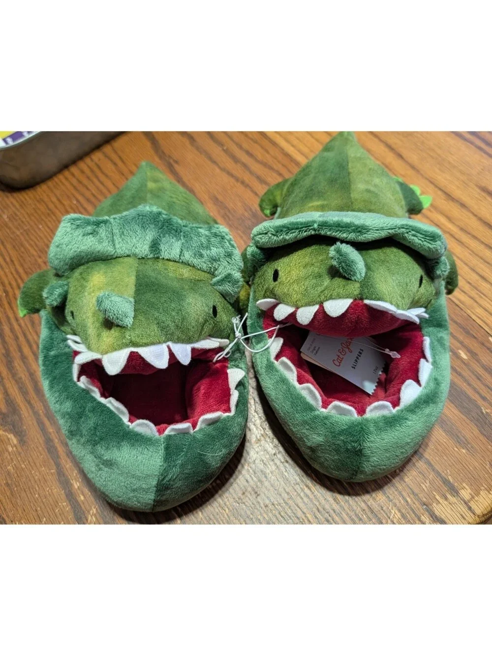 NEW Cat & Jack Dinosaur Ankle Bite Slippers